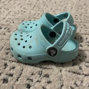 CROCS Blue Water Shoes with Ventilation and Heel Strap
